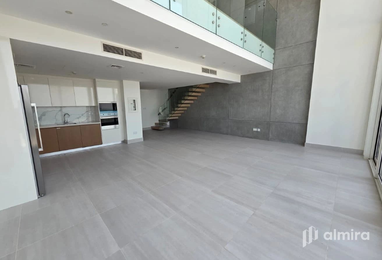 1BR Loft | Full Sea View | High Floor | Vacant