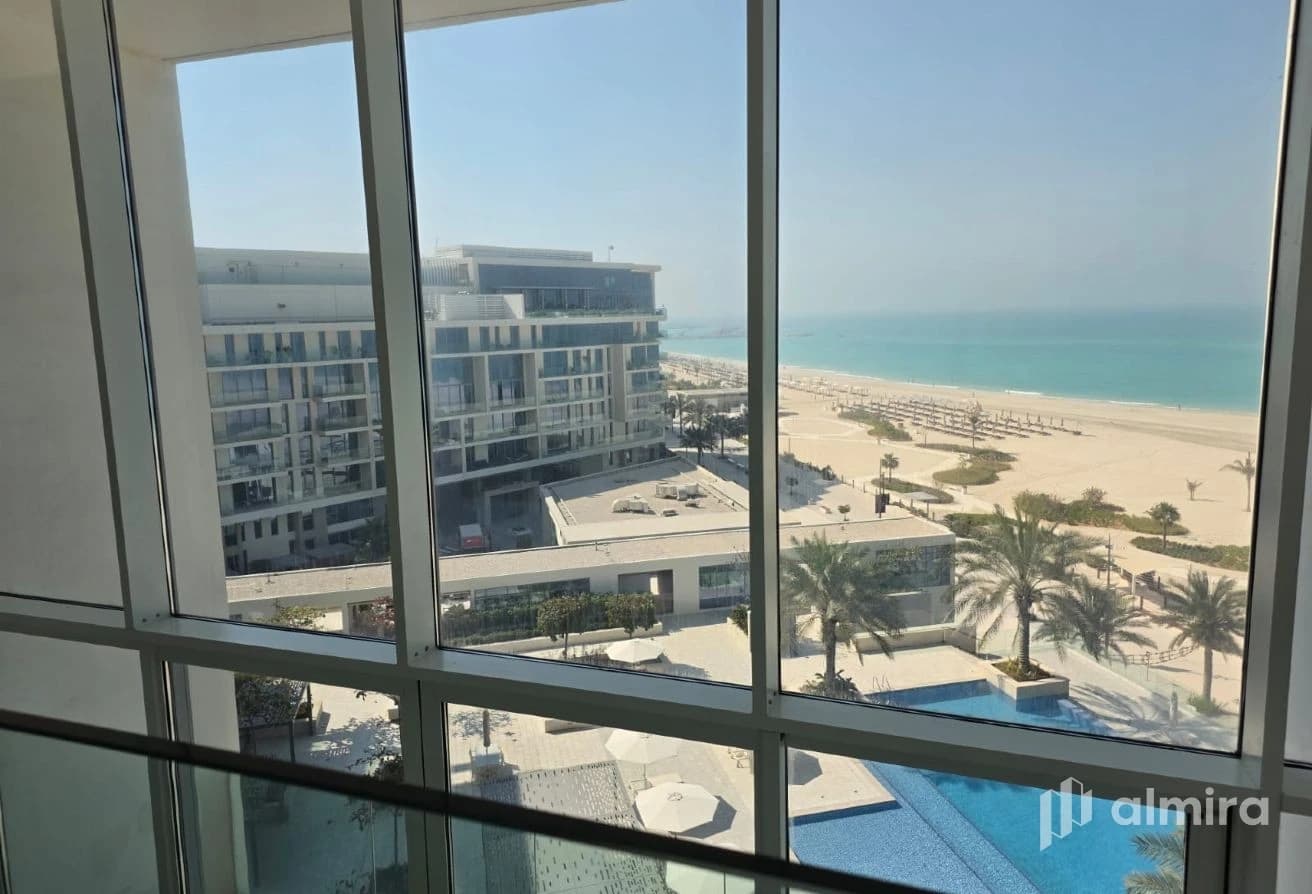 1BR Loft | Full Sea View | High Floor | Vacant