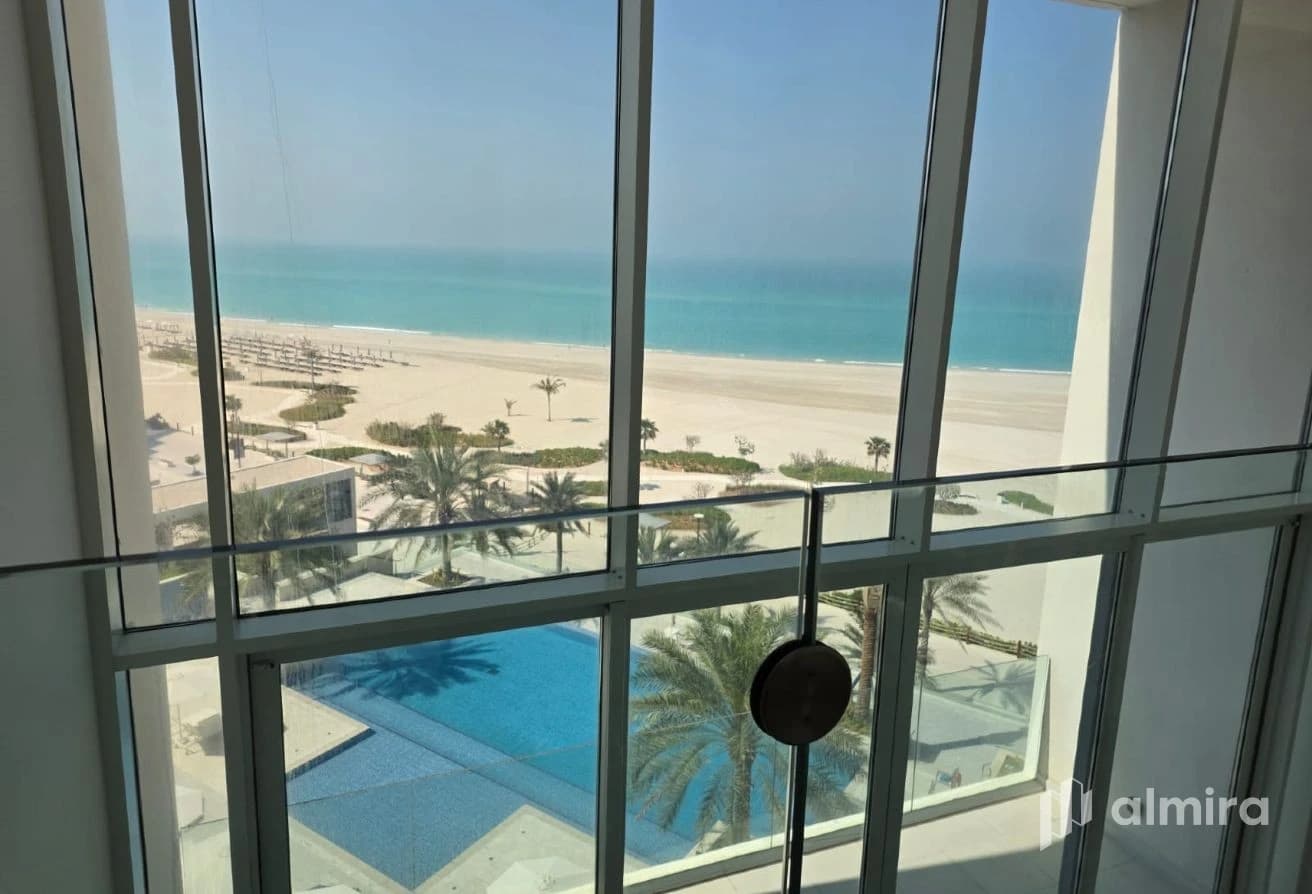 1BR Loft | Full Sea View | High Floor | Vacant