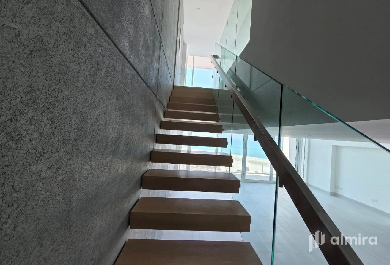1BR Loft | Full Sea View | High Floor | Vacant