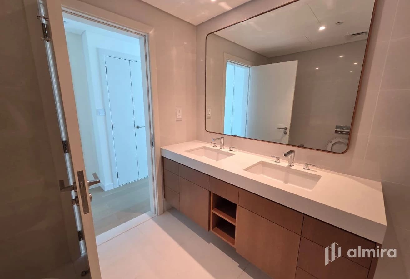 1BR Loft | Full Sea View | High Floor | Vacant