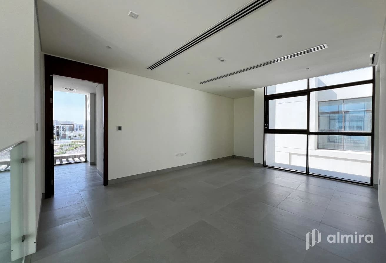 Type V4 Executive | Premium Amenities | Prime Home