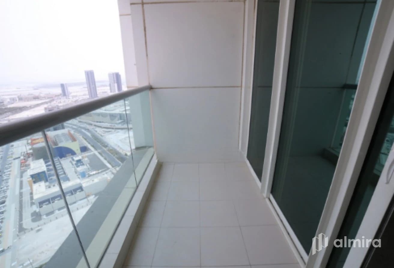 High Floor | Vacant | Prime Location