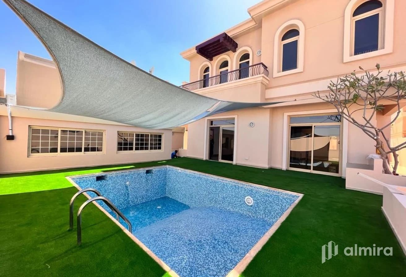 Private Pool | 2 Kitchens | Upcoming Unit | Garden
