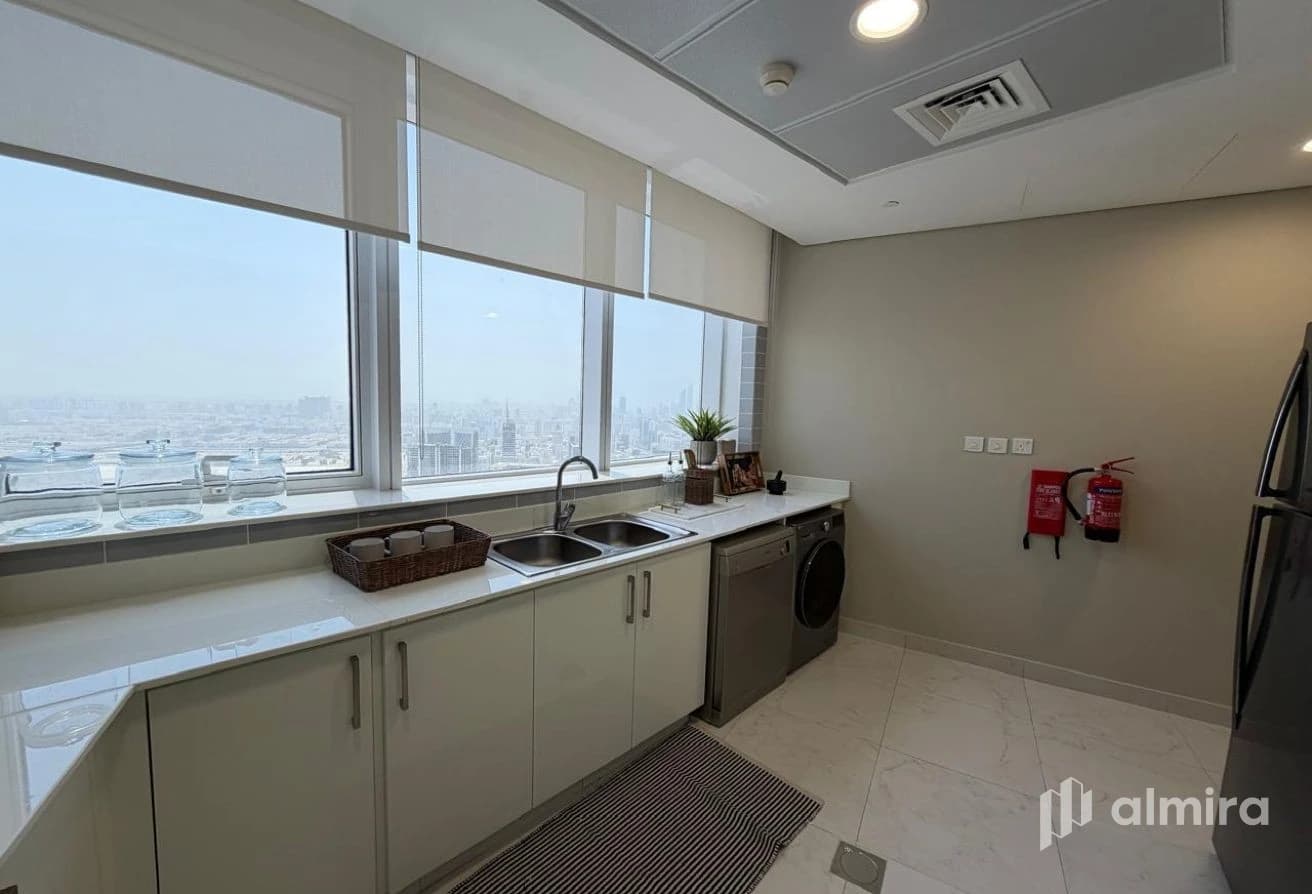 Fully Furnished-Deluxe | High Floor | Sea View