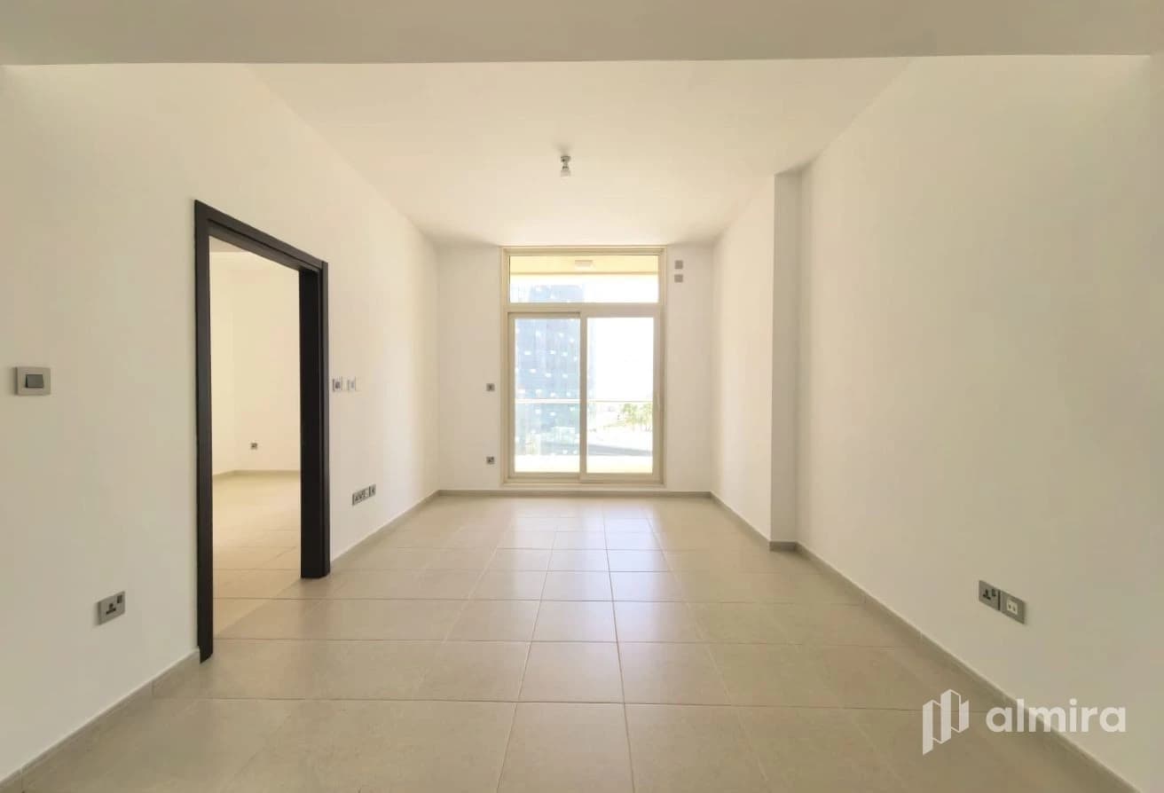 Highly Maintained | 1 Payment | Spacious Layout