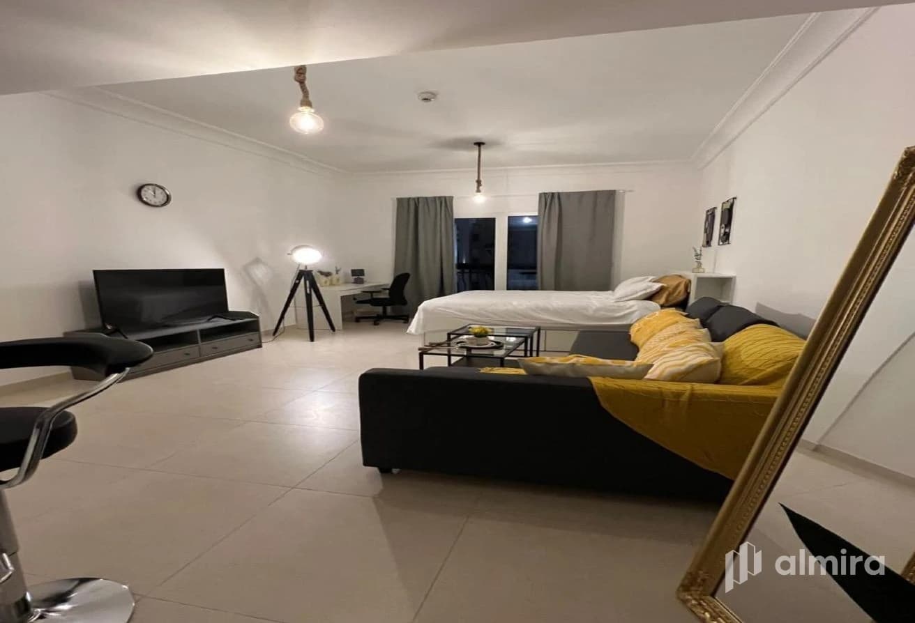Golf View | Fully Furnished | Appliances Included
