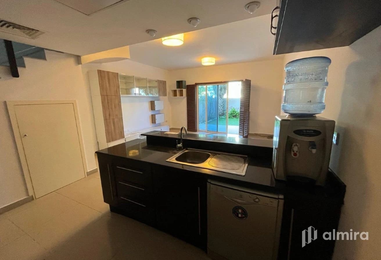 Single Row | Upgraded | Semi-Furnished