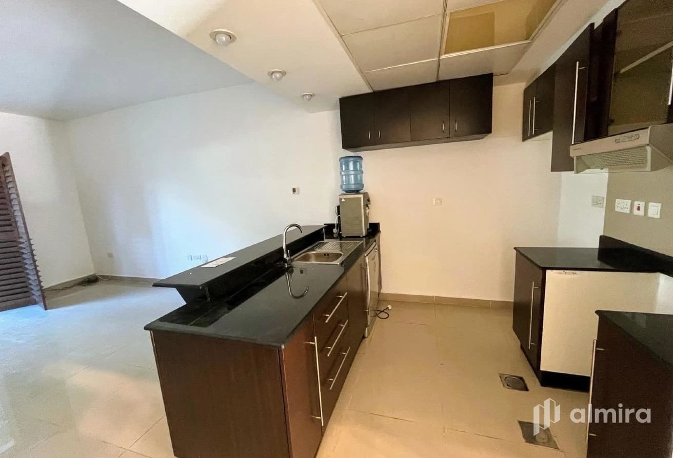 Single Row | Upgraded | Semi-Furnished