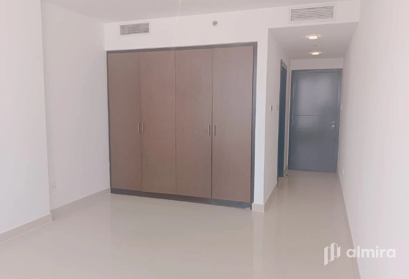 Sea View | High Floor | 2BR+Study+Maid