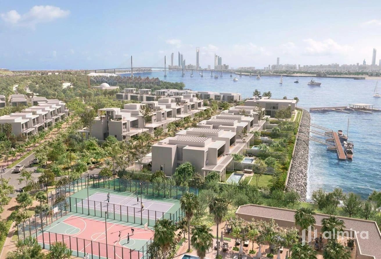Near Community Club | Luxurious Living |Waterfront
