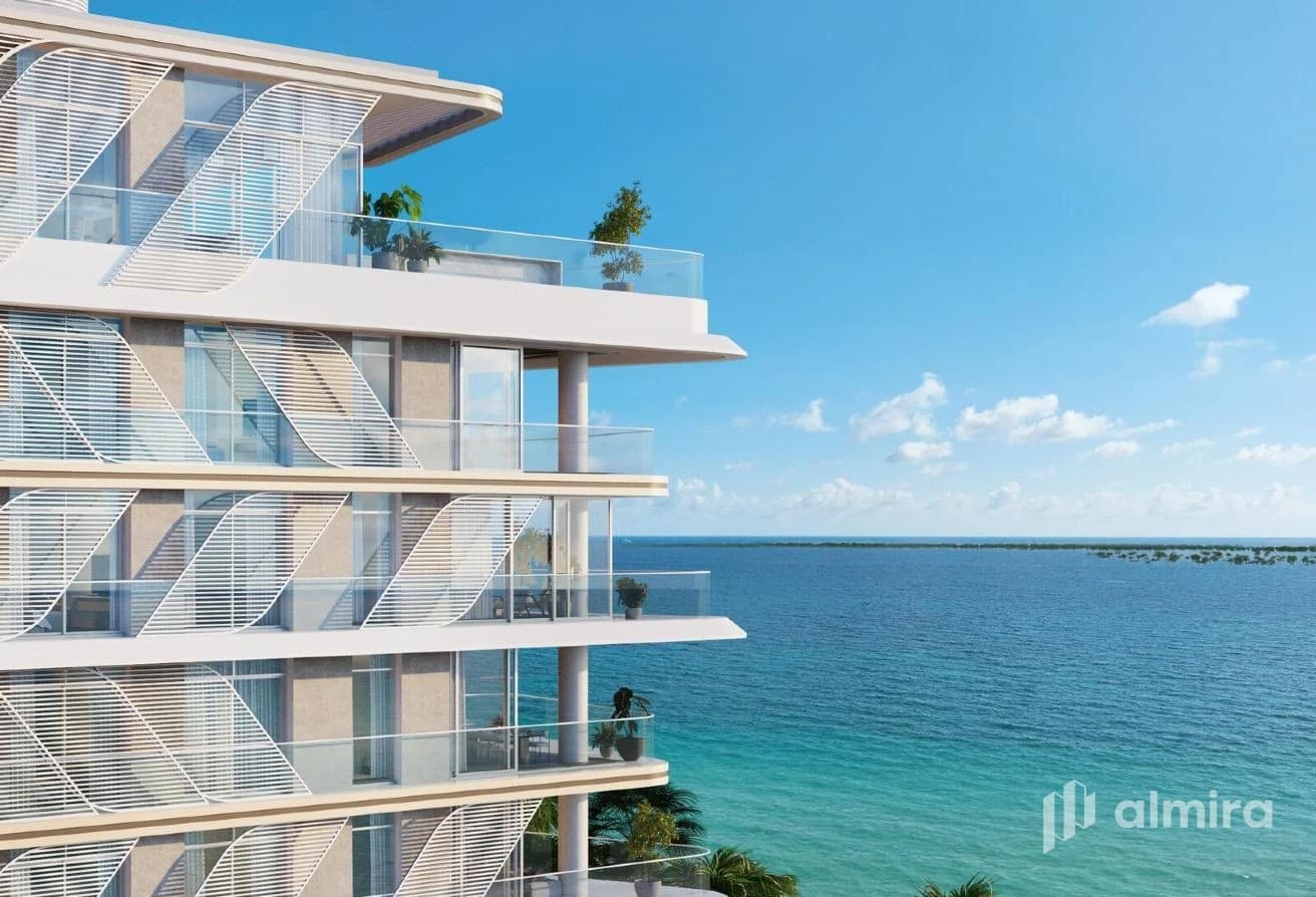 Waterfront Living | Corner | 3BR+Maids | Sea View
