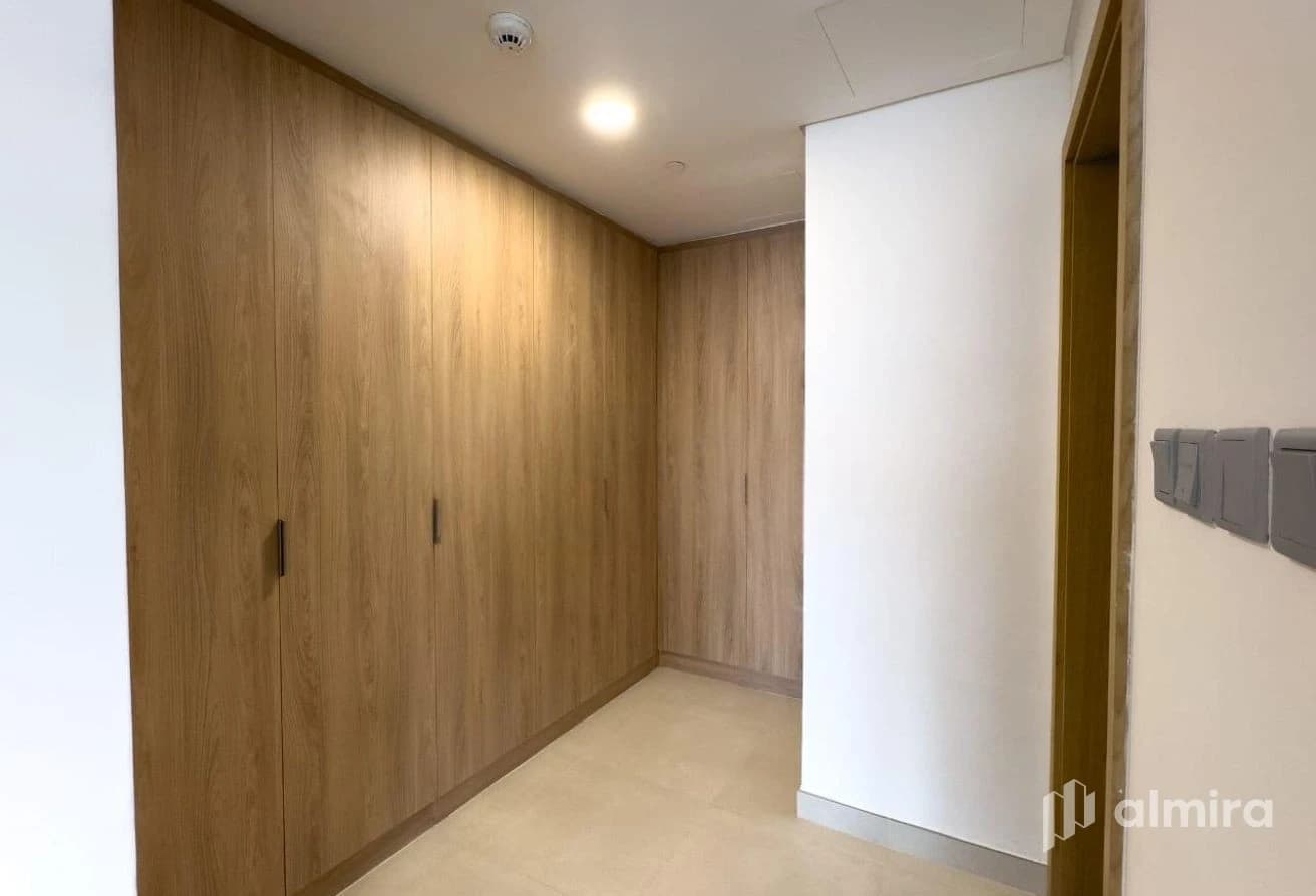 Radiant Heights | Vacant | Brand New | Huge Layout