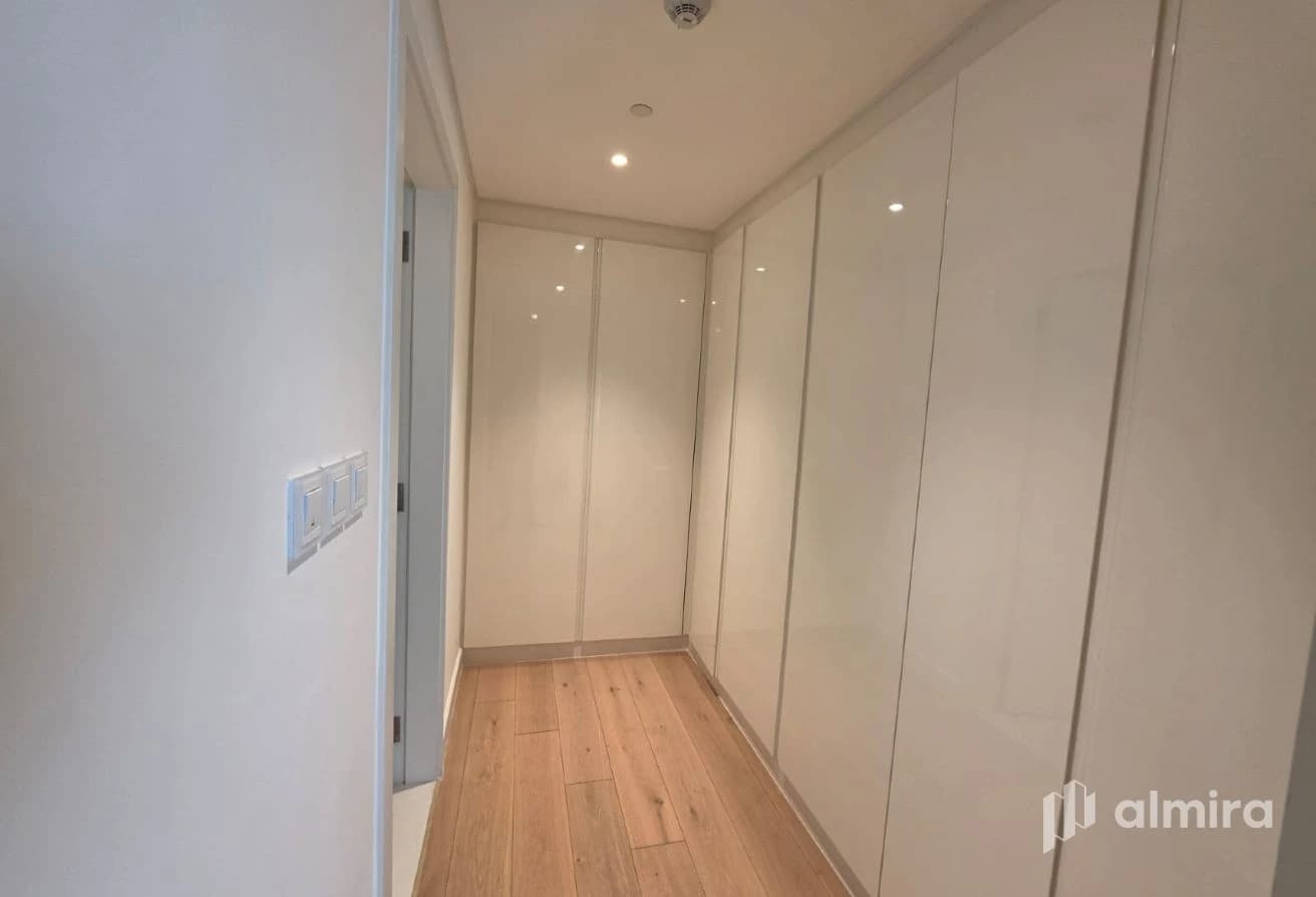 Simplex |Sea and Zayed Museum View| Semi Furnished