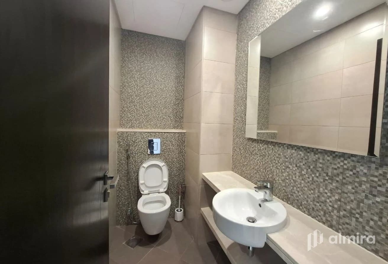 Highly Maintained | Vibrant Living | Prime Area