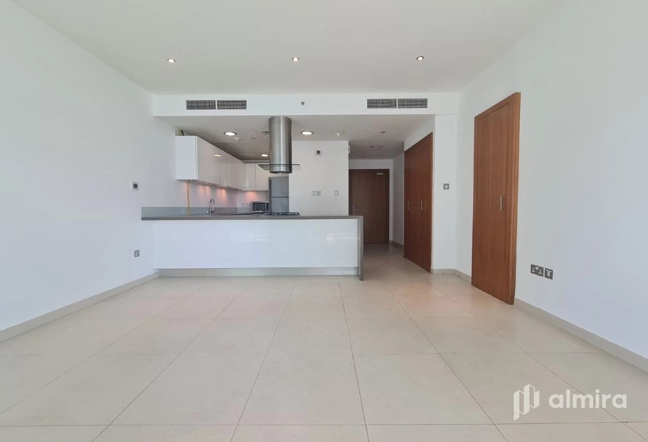 Vacant | Utilities Included | Sea View