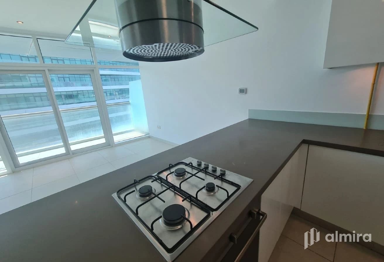 Vacant | Utilities Included | Sea View