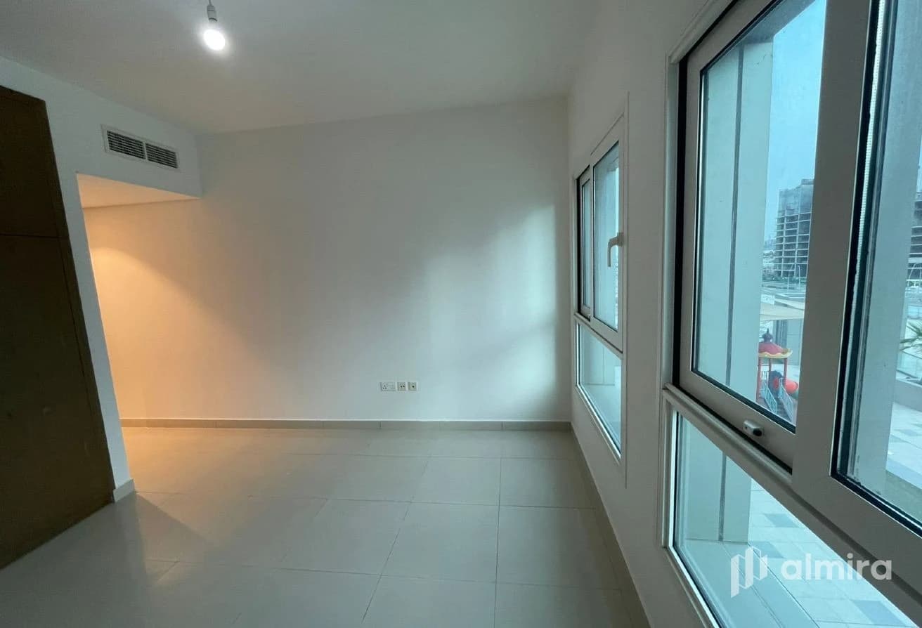 Community View | Well Maintained | Full Amenities