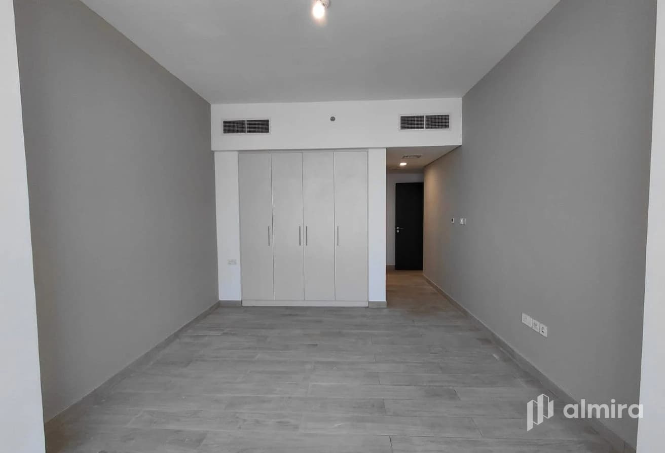 Central Park View | 3BR+Maid | High-End Finishes