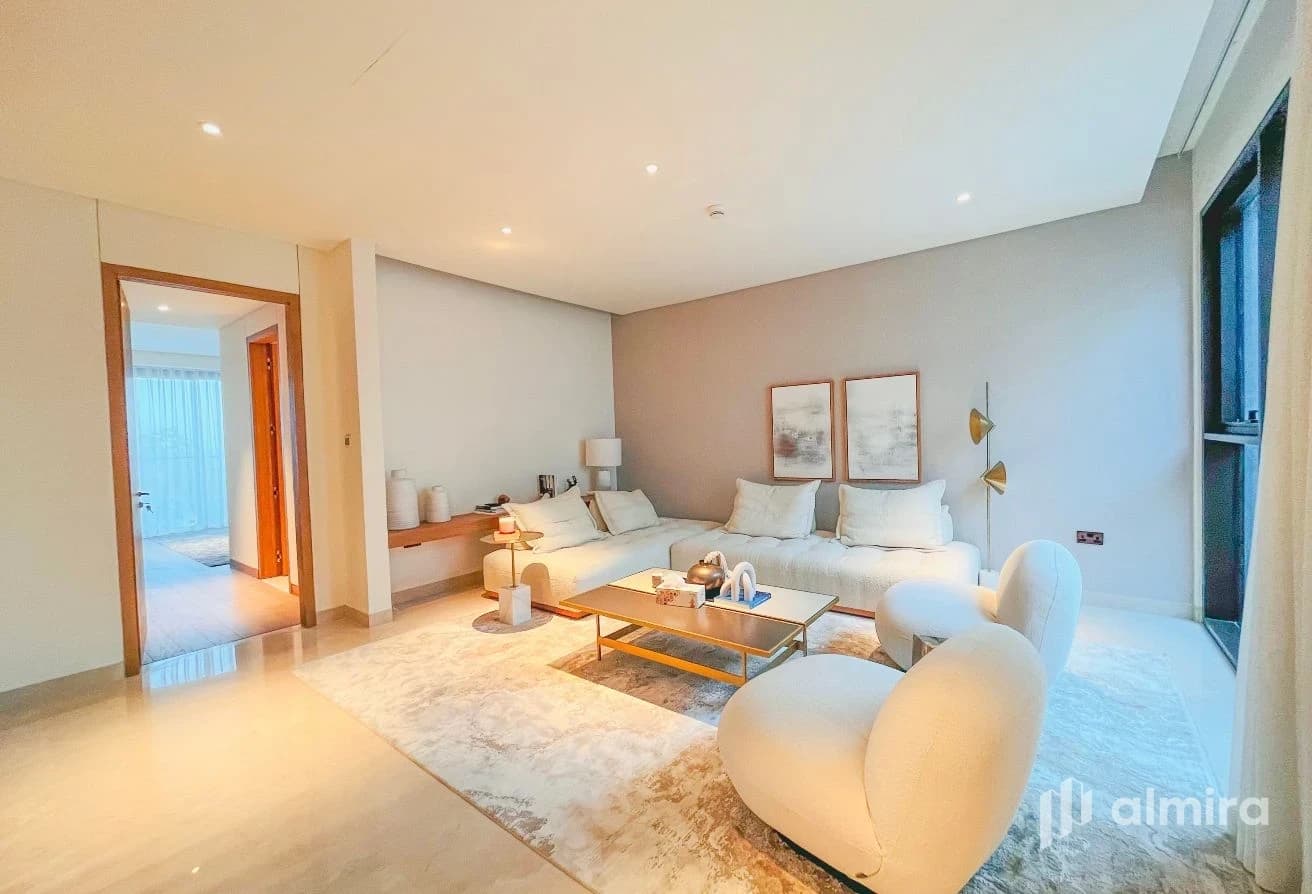 Premium 5BR + Pod | Single Row | Prime Location